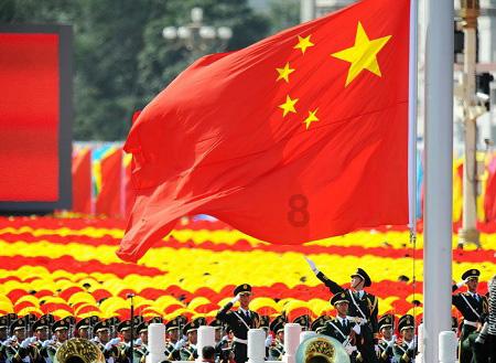 高铁不到站 公交不打烊