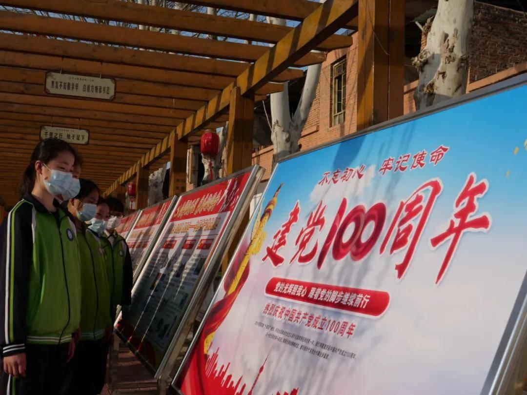 我国一年消耗那么多进口大豆，为何农民不大力发展种植大豆？